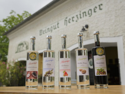 Destillate - Weingut Herzinger in Nußdorf ob der Traisen | Destillate - Oberer Markt 16, 3134 Nußdorf ob der Traisen